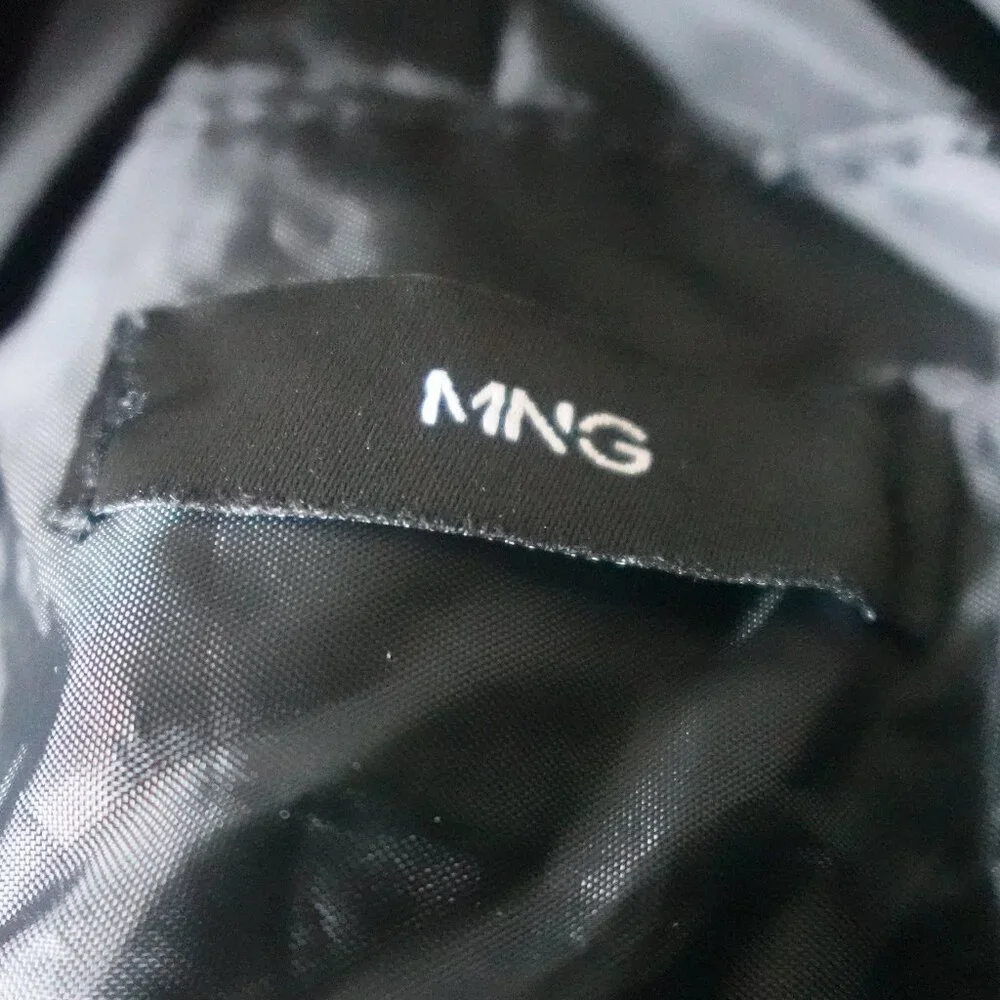 Mango ruched crescent bag - Picture 9 of 9